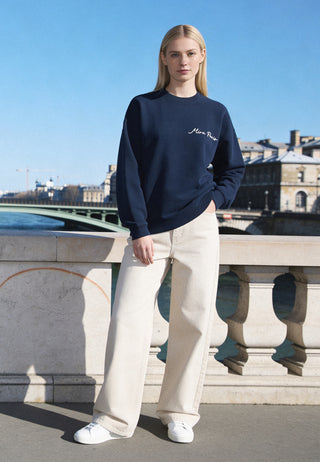 Sweatshirt Oversize Brodé "Amour"