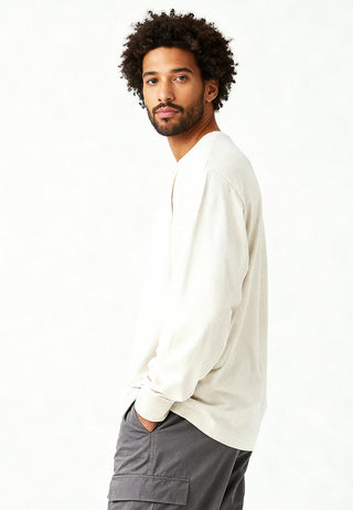 T-shirt "Universal Love"