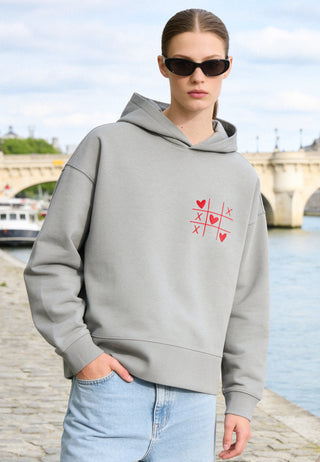 Hoodie Boxy Brodé "Love Wins"