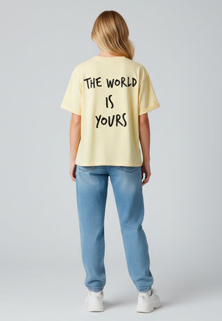 T-shirt Oversize "The World is Yours"