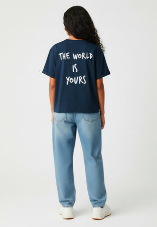 T-shirt Oversize "The World is Yours"