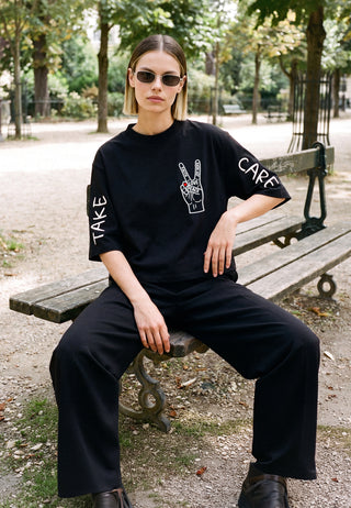 T-shirt Cropped "Take Care"