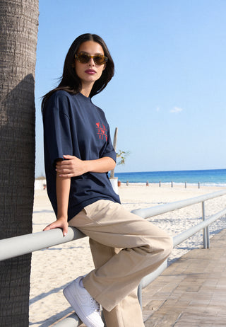 T-shirt Boxy Brodé "Love Wins"