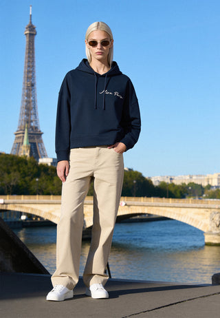 Hoodie Boxy Brodé "Amour"