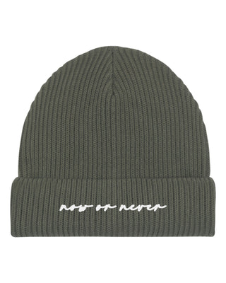 Beanie Fisherman Brodé "Now or Never"