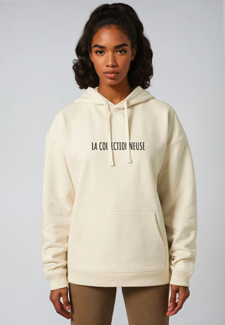 Hoodie Oversize Brodé "La Collectionneuse"