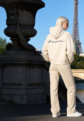 Hoodie Boxy Brodé "Amour"