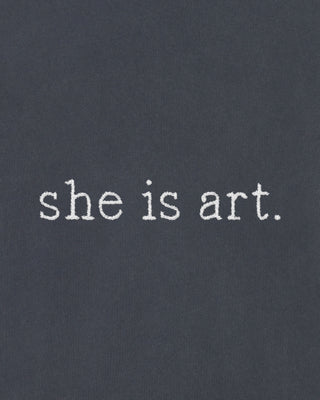 T-shirt Vintage Brodé "She Is Art"