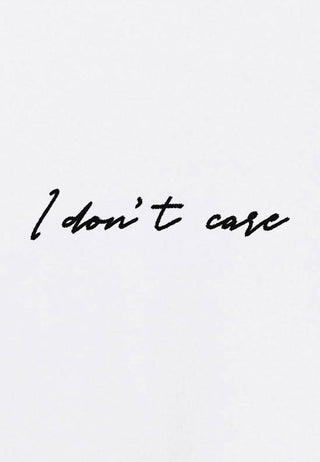 Hoodie Classic Brodé "I Don't Care"