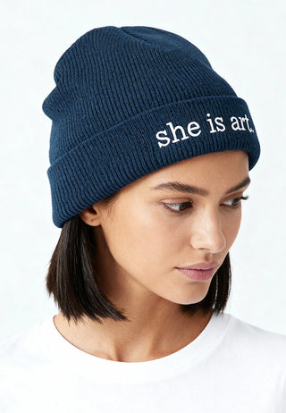 Beanie Classic Brodé "She is Art"