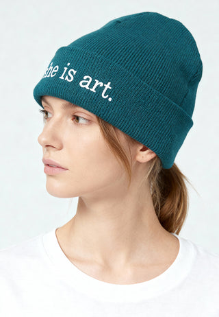 Beanie Classic Brodé "She is Art"