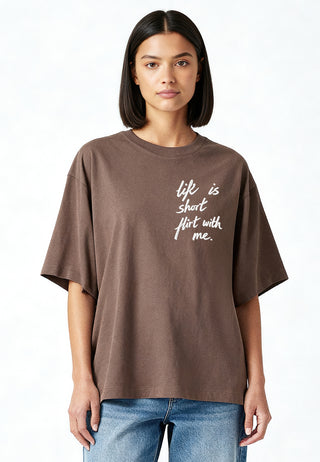 T-shirt Boxy Brodé "Life is Short"